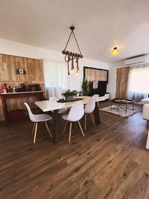 Islote Tribeka Houseヴィラ プエルトリコ